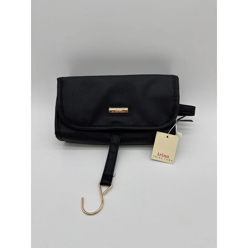 Trina Turk‎ Hanging Toiletry Bag Black Pebbled Faux Leather Travel Organizer New